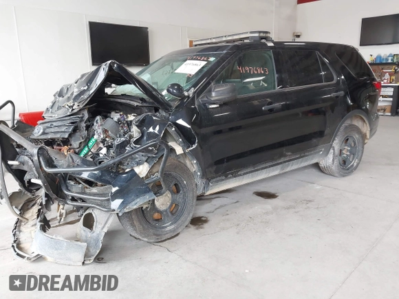 2018 Ford Police Interceptor Utility z VIN 1FM5K8AR5JGB91950, wystawiony jako IAAI lot #41976863 z przebiegiem Nie podano mil oraz . Historia ofert i sprzedaży dostępna na DreamBid. Obrazek 2.