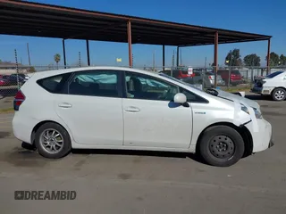 2017 Toyota Prius v Two with VIN JTDZN3EU4HJ067583, listed as a IAAI auction lot 41393495 with 316,410 mi miles. Bid and sale history available at carsss.com. Image 13.