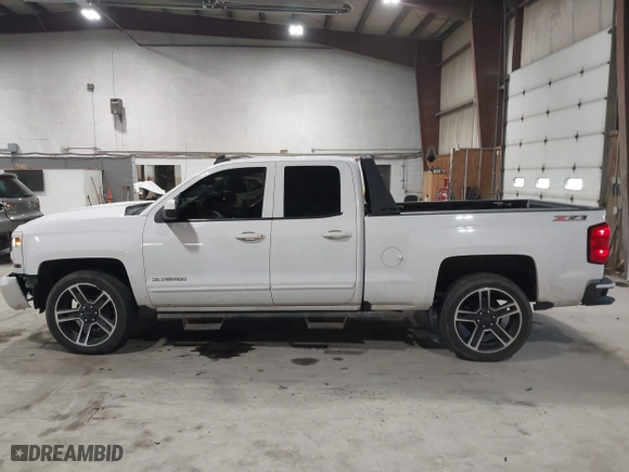 2017 Chevrolet Silverado 1500 LT with VIN 1GCVKREC4HZ266233, listed as a IAAI auction lot 41898999 with 145,503 mi miles. Bid and sale history available at carsss.com. Image 14.