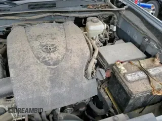2020 Toyota Tacoma SR with VIN 3TMCZ5AN1LM289045, listed as a Copart auction lot 61625115 with 44,300 mi miles and Salvage title. Bid and sale history available at DreamBid. Image 13.