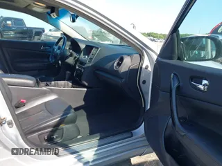 2010 Nissan Maxima SV with VIN 1N4AA5AP4AC825670, listed as a IAAI auction lot 42150640 with 117,626 mi miles and . Bid and sale history available at DreamBid. Image 5.