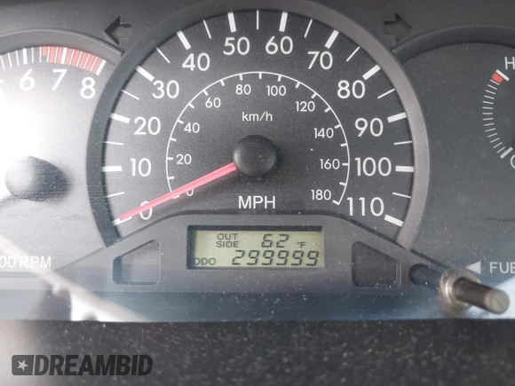 2007 Toyota Corolla CE with VIN JTDBR32E270122622, listed as a IAAI auction lot 41958472 with 299,999 mi miles and . Bid and sale history available at DreamBid. Image 7.