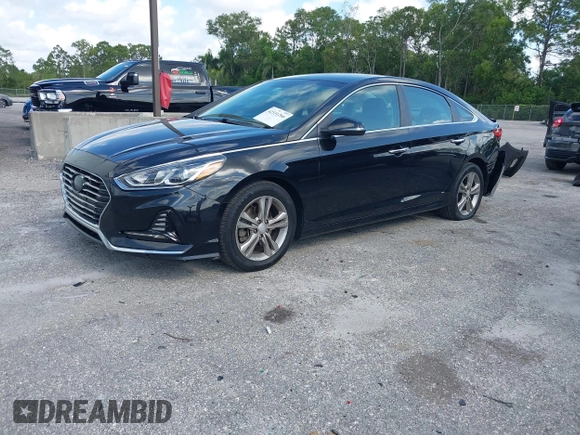 2018 Hyundai Sonata Limited z VIN 5NPE34AF1JH673228, wystawiony jako IAAI lot #42331266 z przebiegiem 252 590 mil mil oraz . Historia ofert i sprzedaży dostępna na DreamBid. Obrazek 17.
