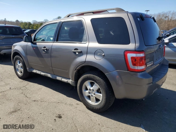 2009 Ford Escape XLT with VIN 1FMCU93G59KC46537, listed as a Copart auction lot 48153125 with 161,152 mi miles and Salvage Title. Bid and sale history available at carsss.com. Image 2.