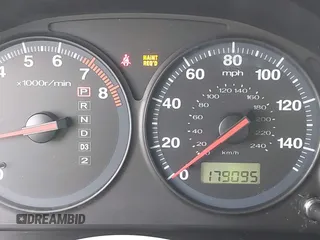 2001 Honda Civic LX with VIN JHMES16581S004567, listed as a IAAI auction lot 41914042 with 179,095 mi miles and . Bid and sale history available at carsss.com. Image 15.