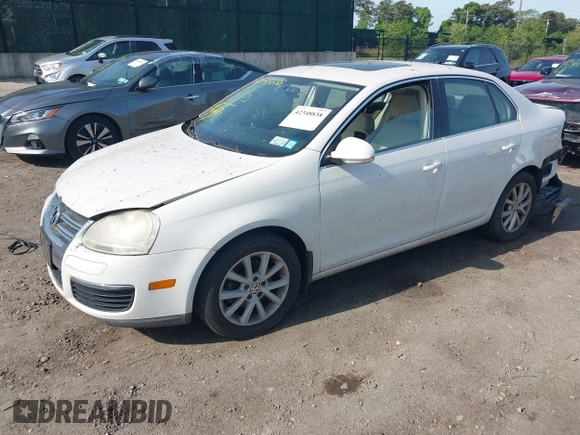 2010 Volkswagen Jetta Limited Edition with VIN 3VWRZ7AJ7AM058938, listed as a IAAI auction lot 42348838 with 102,482 mi miles and . Bid and sale history available at DreamBid. Image 2.