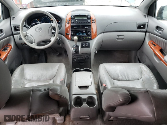 2009 Toyota Sienna XLE with VIN 5TDBK22C89S024434, listed as a Copart auction lot 51063255 with 205,527 mi miles and Clean Title. Bid and sale history available at DreamBid. Image 8.
