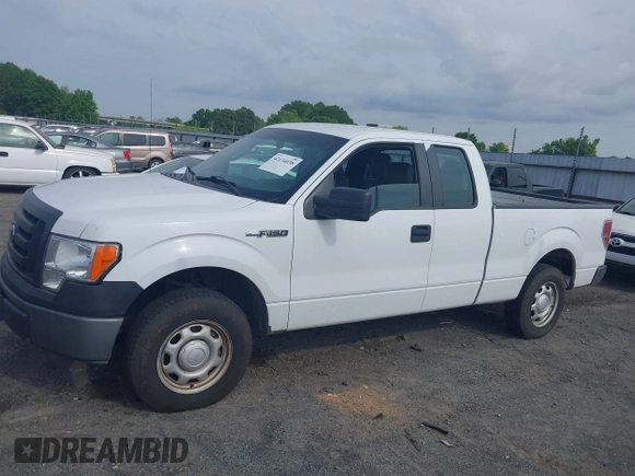 2011 Ford F-150 XL z VIN 1FTEX1CM3BFC22991, wystawiony jako IAAI lot #42134038 z przebiegiem 303 095 mil mil oraz . Historia ofert i sprzedaży dostępna na DreamBid. Obrazek 14.
