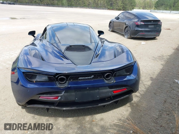 2019 McLaren 720S z VIN SBM14DCA2KW002960, wystawiony jako IAAI lot #41902025 z przebiegiem 10 788 mil mil oraz . Historia ofert i sprzedaży dostępna na DreamBid. Obrazek 16.