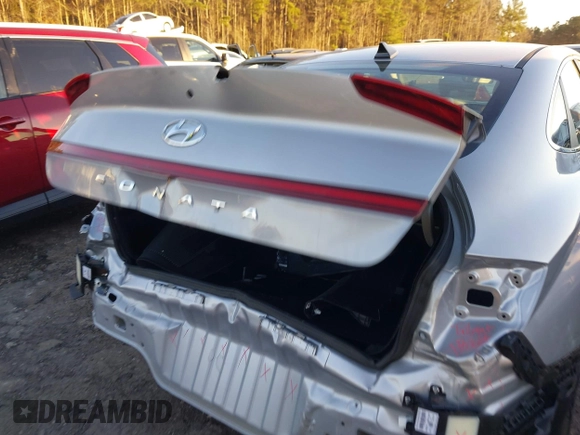 2023 Hyundai Sonata SEL z VIN KMHL64JA1PA321006, wystawiony jako IAAI lot #38313188 z przebiegiem 12 619 mil mil oraz . Historia ofert i sprzedaży dostępna na DreamBid. Obrazek 6.