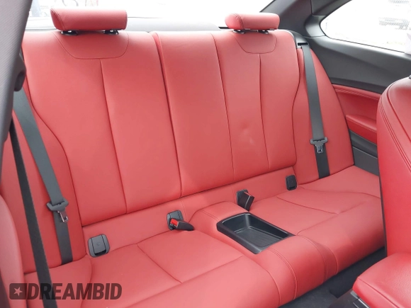 2015 BMW 2 Series M235i with VIN WBA1J7C55FV358527, listed as a IAAI auction lot 41839031 with 81,900 mi miles and . Bid and sale history available at carsss.com. Image 8.