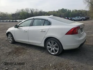 2013 Volvo S60 T6 R-Design Platinum with VIN YV1902FH7D1234095, listed as a Copart auction lot 54160545 with 128,678 mi miles and Salvage Title. Bid and sale history available at carsss.com. Image 2.