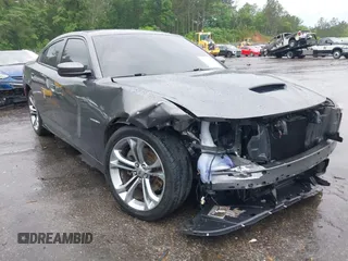 2021 Dodge Charger R/T z VIN 2C3CDXCTXMH583957, wystawiony jako IAAI lot #42106355 z przebiegiem 73 310 mil mil oraz . Historia ofert i sprzedaży dostępna na DreamBid. Obrazek 1.