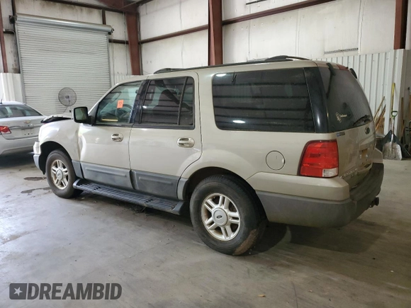 2004 Ford Expedition Special Service z VIN 1FMRU15W94LA96774, wystawiony jako Copart lot #51732085 z przebiegiem 249 080 mil mil oraz Szkoda całkowita • Salvage title. Historia ofert i sprzedaży dostępna na DreamBid. Obrazek 2.