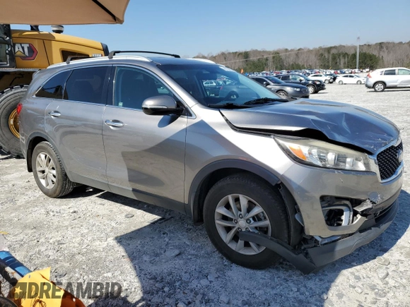 2016 Kia Sorento LX with VIN 5XYPG4A31GG053787, listed as a Copart auction lot 48758835 with 250,582 mi miles and Salvage Title. Bid and sale history available at carsss.com. Image 4.