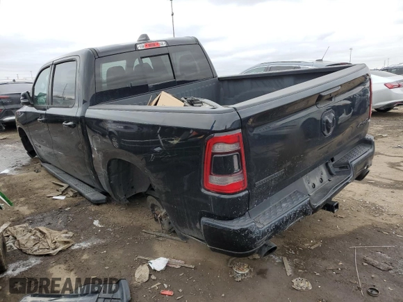 2021 Ram 1500 Big Horn z VIN 1C6SRFFT7MN620430, wystawiony jako Copart lot #43714715 z przebiegiem 111 680 mil mil oraz Szkoda całkowita • Salvage title. Historia ofert i sprzedaży dostępna na DreamBid. Obrazek 2.