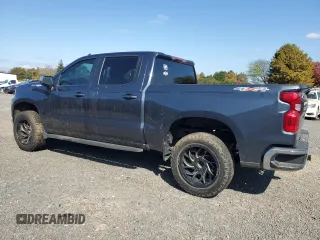 2021 Chevrolet Silverado 1500 LT with VIN 1GCUYDET8MZ418277, listed as a Copart auction lot 77741544 with 69,798 mi miles and Salvage Title. Bid and sale history available at carsss.com. Image 2.