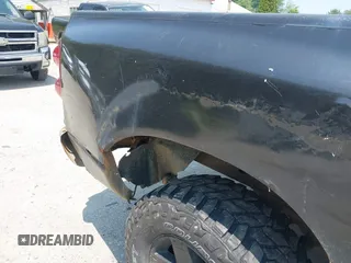 2007 Dodge 1500 Laramie z VIN 1D7HU18267S236613, wystawiony jako IAAI lot #42477167 z przebiegiem 267 376 mil mil oraz . Historia ofert i sprzedaży dostępna na DreamBid. Obrazek 6.