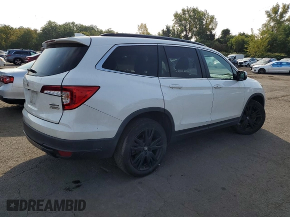 2021 Honda Pilot Special Edition with VIN 5FNYF6H27MB102574, listed as a Copart auction lot 71641744 with 34,772 mi miles and Salvage Title. Bid and sale history available at DreamBid. Image 3.