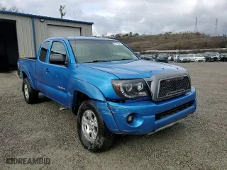 2005 Toyota Tacoma with VIN 5TEUU42N35Z011622, listed as a Copart auction lot 86776864 with 182,246 mi miles and Salvage Title. Bid and sale history available at carsss.com. Image 10.