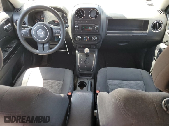 2015 Jeep Patriot Altitude with VIN 1C4NJRBB5FD412728, listed as a Copart auction lot 57049075 with 161,106 mi miles and Clean title. Bid and sale history available at DreamBid. Image 8.