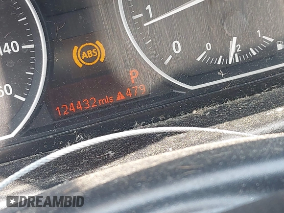 2010 BMW 1 Series 128i with VIN WBAUN1C55AVH81750, listed as a IAAI auction lot 42411484 with 124,432 mi miles and . Bid and sale history available at DreamBid. Image 15.