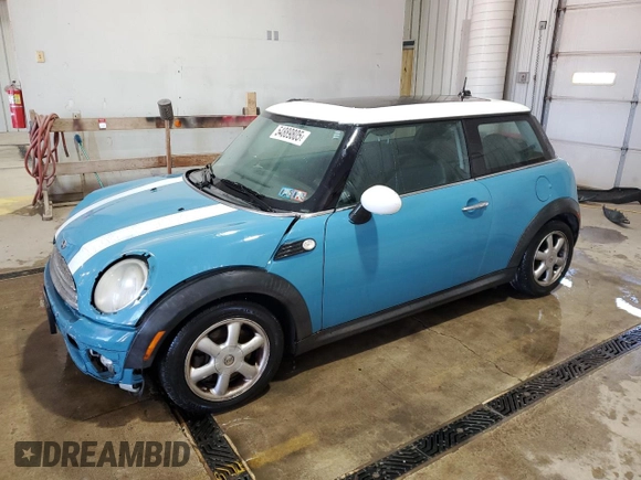 2009 MINI Hardtop with VIN WMWMF33569TW74610, listed as a Copart auction lot 54889805 with 147,533 mi miles and Salvage Title. Bid and sale history available at DreamBid. Image 1.