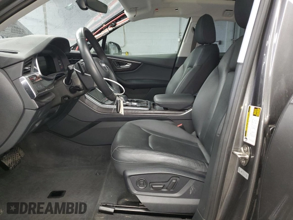 2021 Audi Q7 Premium Plus with VIN WA1LXAF7XMD035947, listed as a Copart auction lot 59604885 with 25,850 mi miles and Salvage title. Bid and sale history available at DreamBid. Image 7.