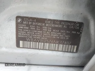 2006 BMW 3 Series 325i with VIN WBAVB17576NK37407, listed as a IAAI auction lot 41967656 with 209,291 mi miles. Bid and sale history available at carsss.com. Image 9.