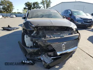 2017 Lincoln Continental Reserve with VIN 1LN6L9NP6H5618879, listed as a Copart auction lot 68135263 with 54,516 mi miles. Bid and sale history available at carsss.com. Image 5.