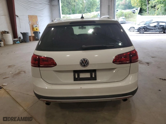 2017 Volkswagen Golf Alltrack S with VIN 3VWH17AUXHM544828, listed as a Copart auction lot 69808904 with 58,278 mi miles and Salvage Title. Bid and sale history available at carsss.com. Image 6.