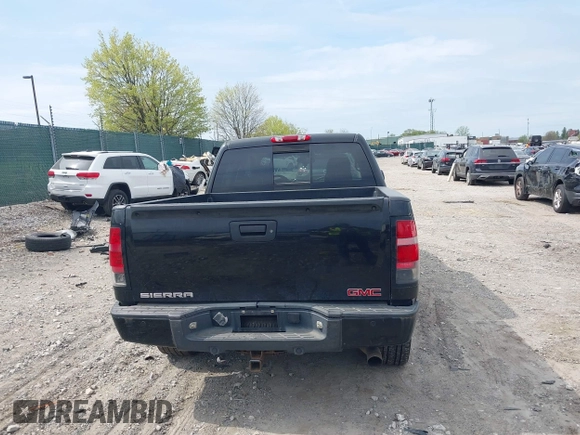 2008 GMC Sierra Denali z VIN 2GTEK638681161702, wystawiony jako IAAI lot #42078538 z przebiegiem Nie podano mil oraz . Historia ofert i sprzedaży dostępna na DreamBid. Obrazek 16.