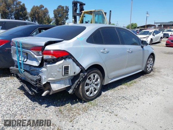 2020 Toyota Corolla LE with VIN JTDEPRAE0LJ080690, listed as a IAAI auction lot 41905637 with 32,904 mi miles and . Bid and sale history available at DreamBid. Image 4.