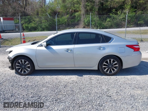 2017 Nissan Altima SV with VIN 1N4AL3AP7HC155010, listed as a IAAI auction lot 42065026 with 241,023 mi miles and . Bid and sale history available at DreamBid. Image 14.
