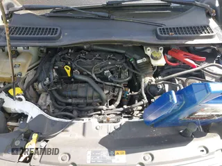 2013 Ford Escape SE with VIN 1FMCU0GXXDUA73875, listed as a IAAI auction lot 42164115 with 195,712 mi miles and . Bid and sale history available at carsss.com. Image 10.