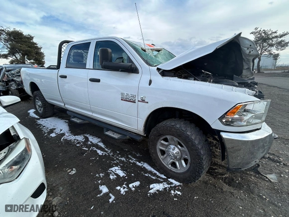 2018 Ram 2500 Tradesman with VIN 3C6UR5HL4JG128197, listed as a Copart auction lot 88528785 with 0 mi miles and Salvage Title. Bid and sale history available at carsss.com. Image 4.