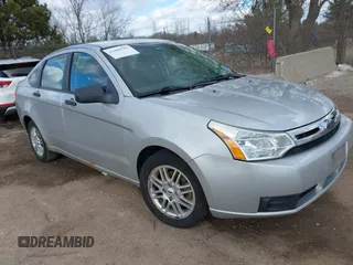 2009 Ford Focus SE with VIN 1FAHP35N99W174735, listed as a IAAI auction lot 41880782 with 134,190 mi miles. Bid and sale history available at carsss.com. Image 1.