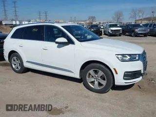 2018 Audi Q7 Premium Plus with VIN WA1LHAF76JD003831, listed as a IAAI auction lot 41781410 with 81,225 mi miles. Bid and sale history available at carsss.com. Image 1.