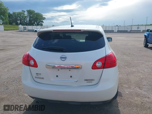 2012 Nissan Rogue S z VIN JN8AS5MV5CW370125, wystawiony jako IAAI lot #42498248 z przebiegiem 191 444 mil mil oraz . Historia ofert i sprzedaży dostępna na DreamBid. Obrazek 12.