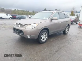 2010 Hyundai Veracruz Limited with VIN KM8NUDCC0AU135170, listed as a IAAI auction lot 41812802 with 102,438 mi miles and . Bid and sale history available at DreamBid. Image 2.