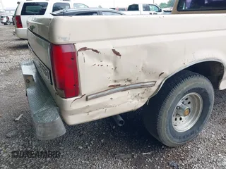 1993 Ford F-150 with VIN 1FTDF15N5PLB24462, listed as a IAAI auction lot 42720788 with Not provided miles and . Bid and sale history available at DreamBid. Image 6.