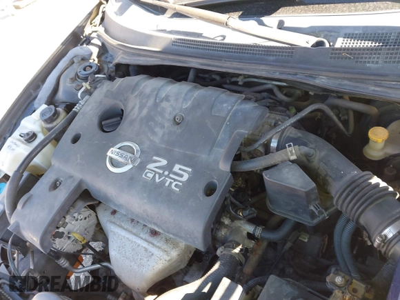 2003 Nissan Altima S with VIN 1N4AL11D33C320084, listed as a IAAI auction lot 41849903 with 212,137 mi miles. Bid and sale history available at carsss.com. Image 10.