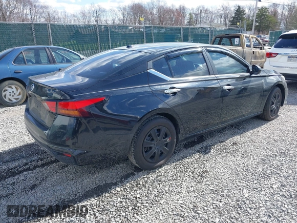 2020 Nissan Altima 2.5 S with VIN 1N4BL4BV2LC140382, listed as a IAAI auction lot 41879137 with 115,482 mi miles. Bid and sale history available at carsss.com. Image 4.