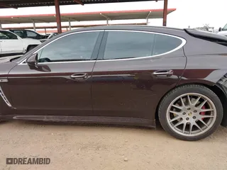 2011 Porsche Panamera Turbo with VIN WP0AC2A70BL090139, listed as a IAAI auction lot 41721430 with 65,160 mi miles. Bid and sale history available at carsss.com. Image 15.