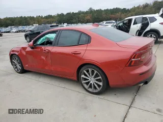 2019 Volvo S60 Momentum with VIN 7JR102FK5KG005814, listed as a Copart auction lot 77935604 with 81,922 mi miles and Salvage Title. Bid and sale history available at carsss.com. Image 2.