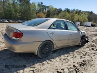 2005 Toyota Camry LE with VIN JTDBF32K750162268, listed as a Copart auction lot 53074715 with 230,037 mi miles and Salvage Title. Bid and sale history available at DreamBid. Image 3.
