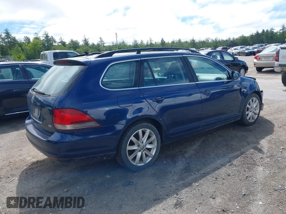 2013 Volkswagen Jetta TDI w/Sunroof & Nav с VIN 3VWPL7AJ9DM637099, выставлен на аукционе IAAI как лот 42286184 с пробегом 237 947 миль миль и . История ставок и продаж доступна на DreamBid. Изображение 4.