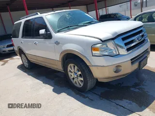 2012 Ford Expedition XLT z VIN 1FMJU1H55CEF02861, wystawiony jako IAAI lot #42769428 z przebiegiem 261 170 mil mil oraz . Historia ofert i sprzedaży dostępna na DreamBid. Obrazek 1.