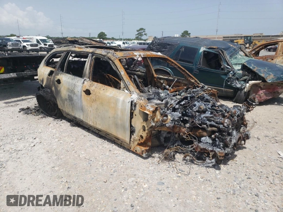 2007 BMW 5 Series 530xi with VIN WBANN73527CN04532, listed as a Copart auction lot 62536625 with Not provided miles and Salvage title. Bid and sale history available at DreamBid. Image 4.
