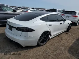 2022 Tesla Model S z VIN 5YJSA1E57NF473919, wystawiony jako Copart lot #51183925 z przebiegiem 48 359 mil mil oraz Szkoda całkowita • Salvage title. Historia ofert i sprzedaży dostępna na DreamBid. Obrazek 3.
